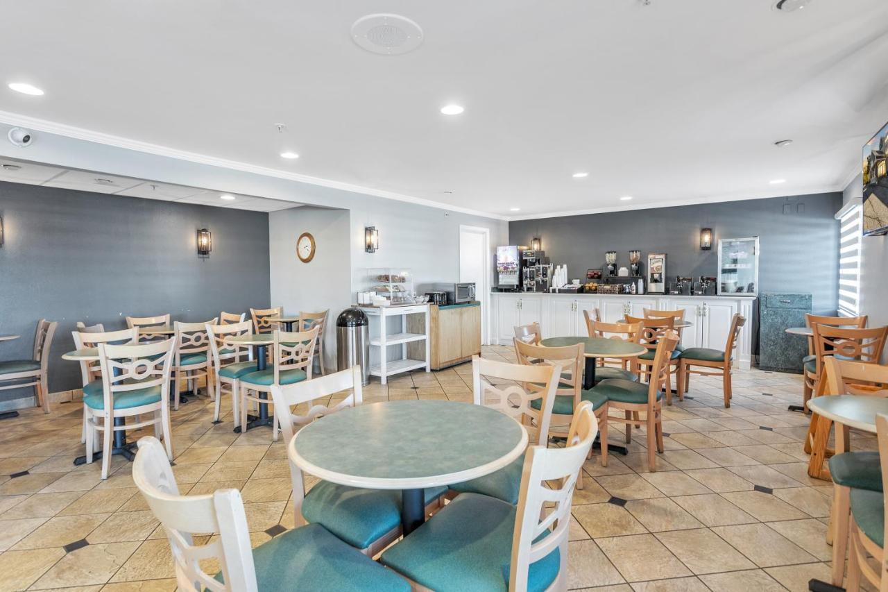 La Quinta Inn By Wyndham Cleveland Independence Bagian luar foto